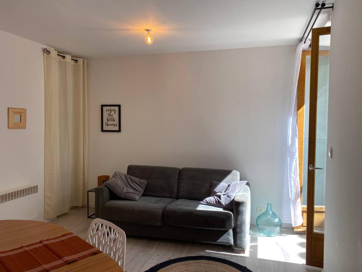 Accueillant Petit T2 Coeur De Centre Ville Lézignan-Corbières المظهر الخارجي الصورة