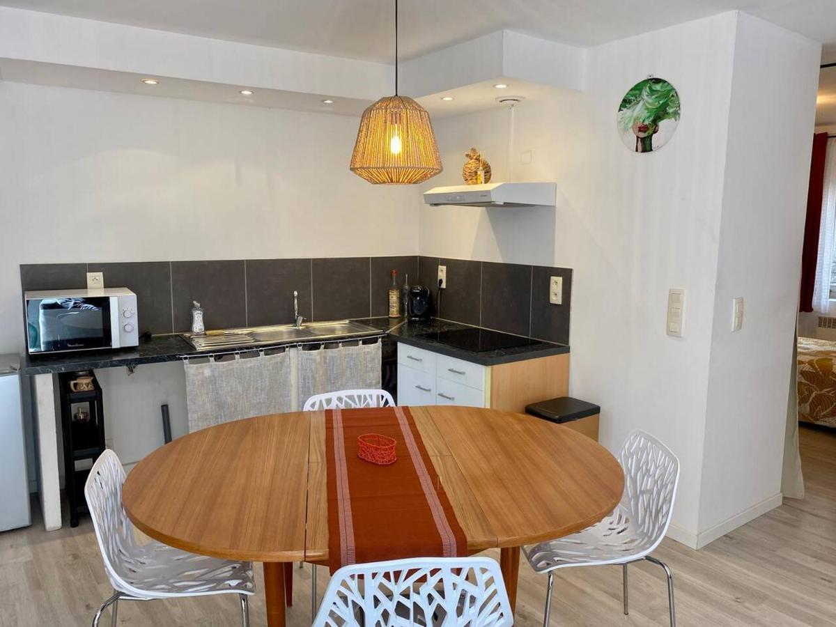 Accueillant Petit T2 Coeur De Centre Ville Lézignan-Corbières المظهر الخارجي الصورة